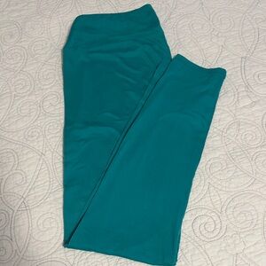 Buttery Soft Turquoise Leggings